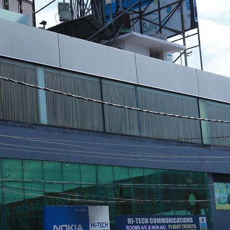 Port View Residency Pvr Hotel Nedumbassery Exterior photo