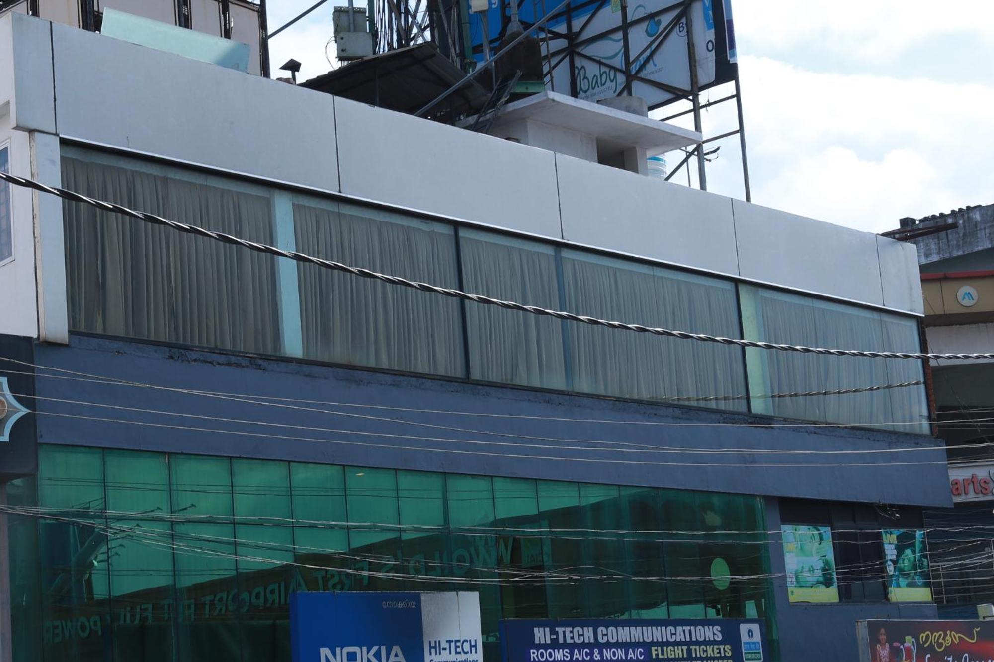 Port View Residency Pvr Hotel Nedumbassery Exterior photo